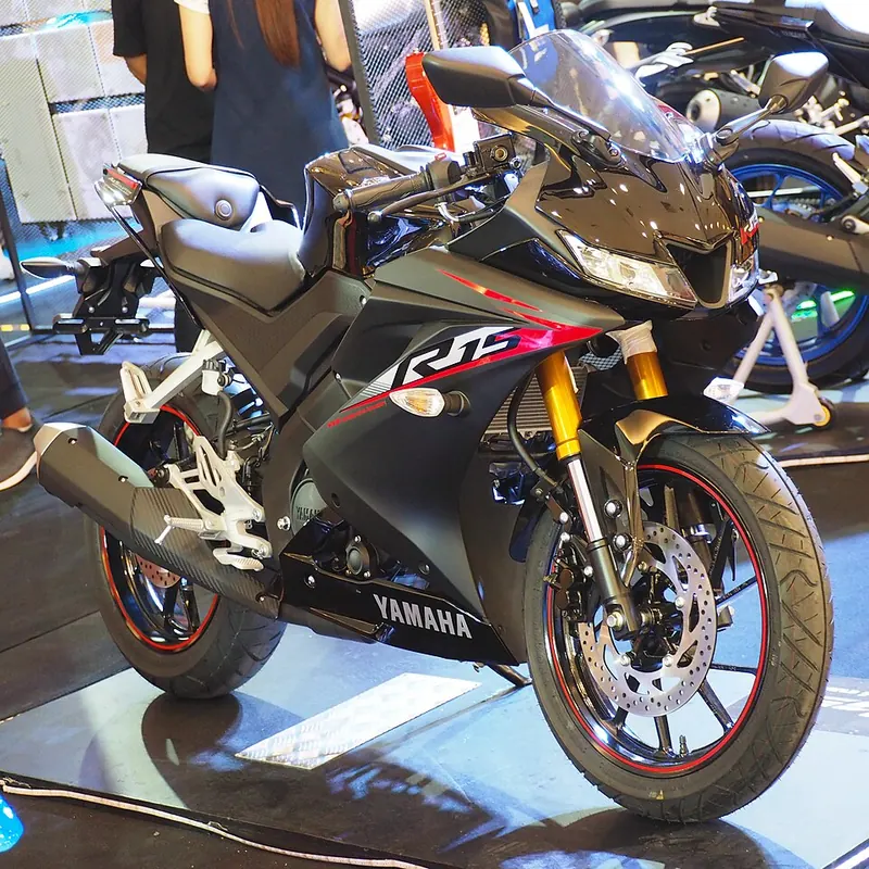 Yamaha R15